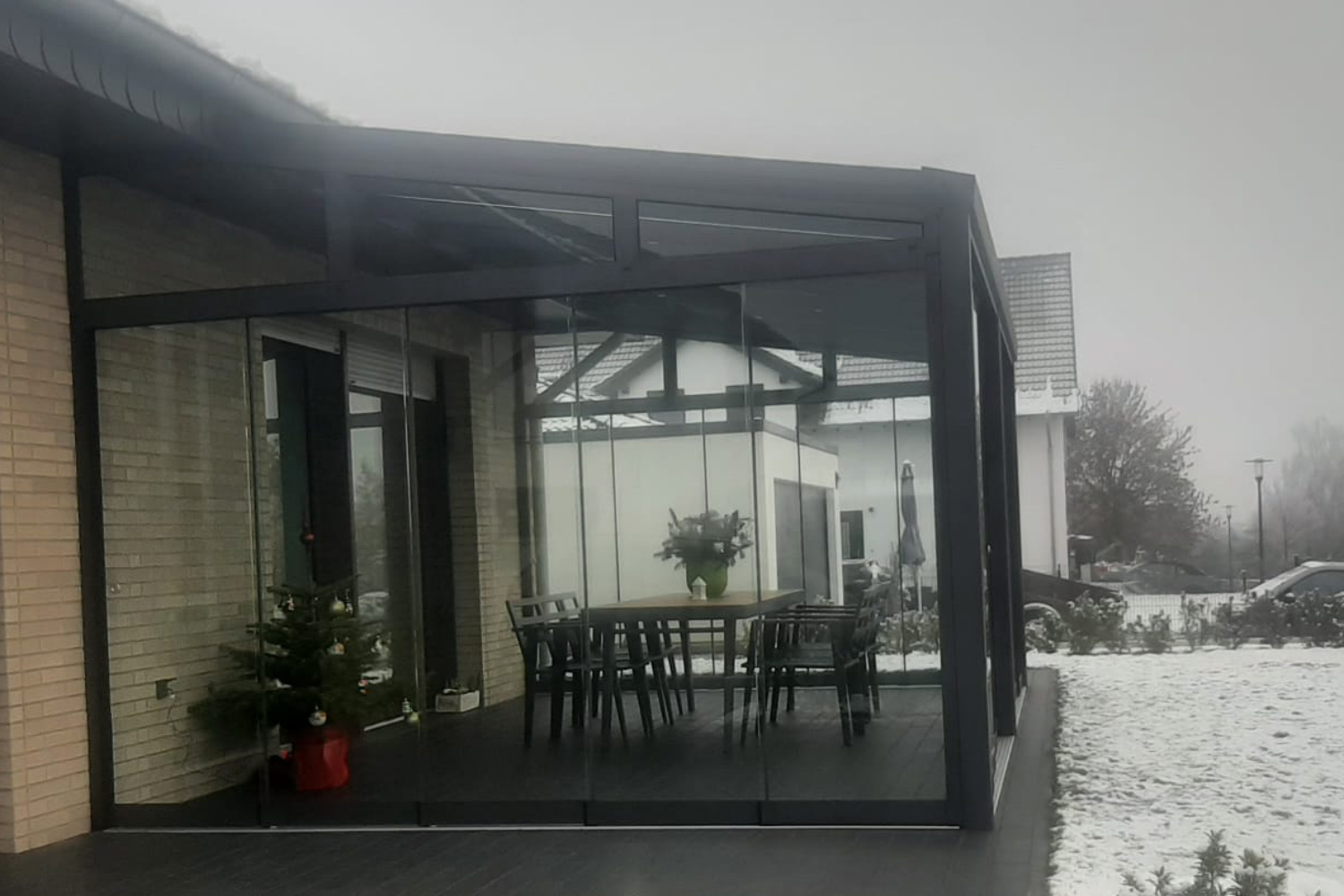 Ексклюзивні бетонні басейни на замовлення – розкішний дизайн, висока міцність і довговічність для вашого ідеального відпочинку